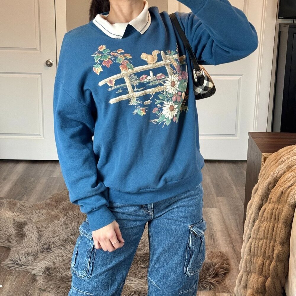Vintage 90s Grandma Chic Sweater Collared Graphic Sweatshirt Cottagecore Blue L